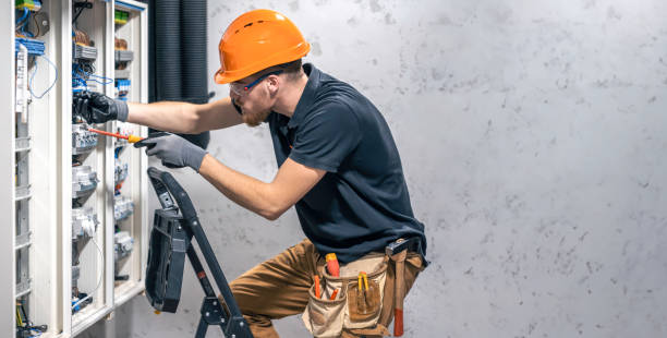 Best Licensed Electrician  in Quincy, MA